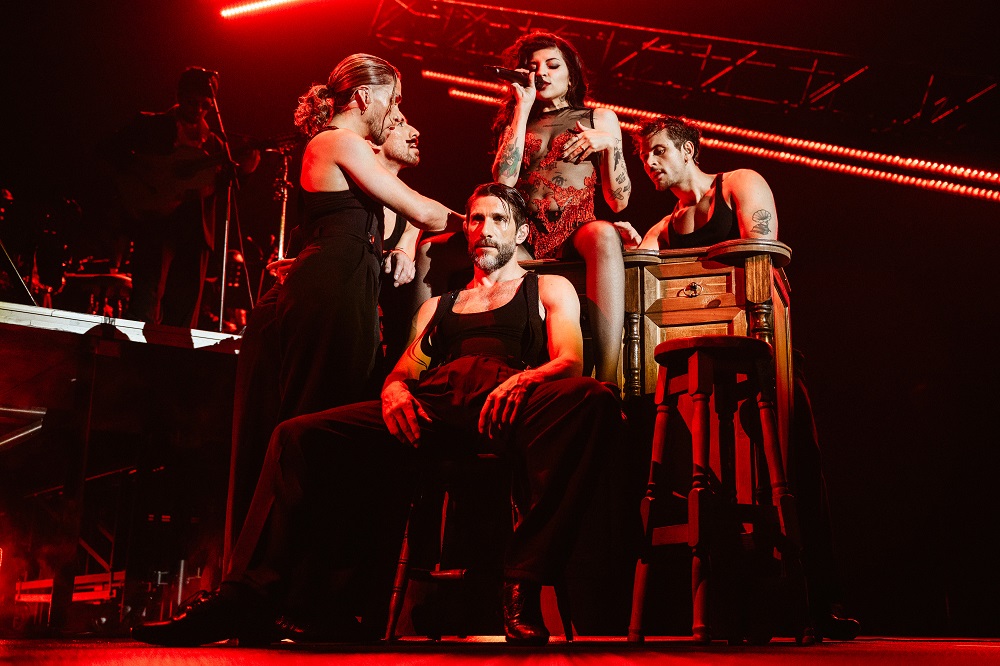 CazzuMEX irishsuarez 082