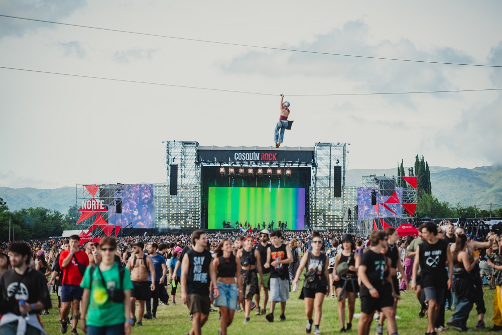 COSQUIN GENERICA DSC 8765