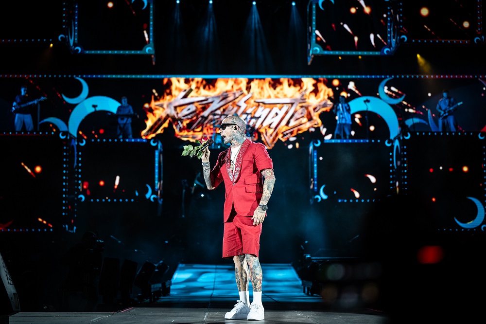 Ke Personajes coronó un año inolvidable con una fiesta absoluta en su primer Estadio Ferro