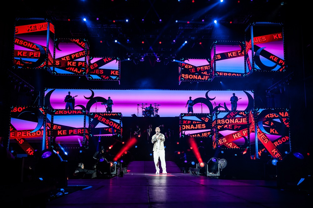 KEPERSONAJES FERRO x irishsuarez 022