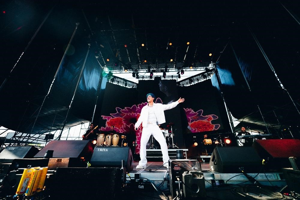 Luck Ra realizó un debut deslumbrante en Tecate Pa´l Norte ante miles de personas 