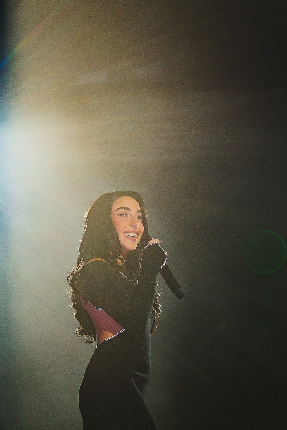 Nicki Nicole brilló y emocionó en su primer concierto sinfónico ante más de 250.000 personas