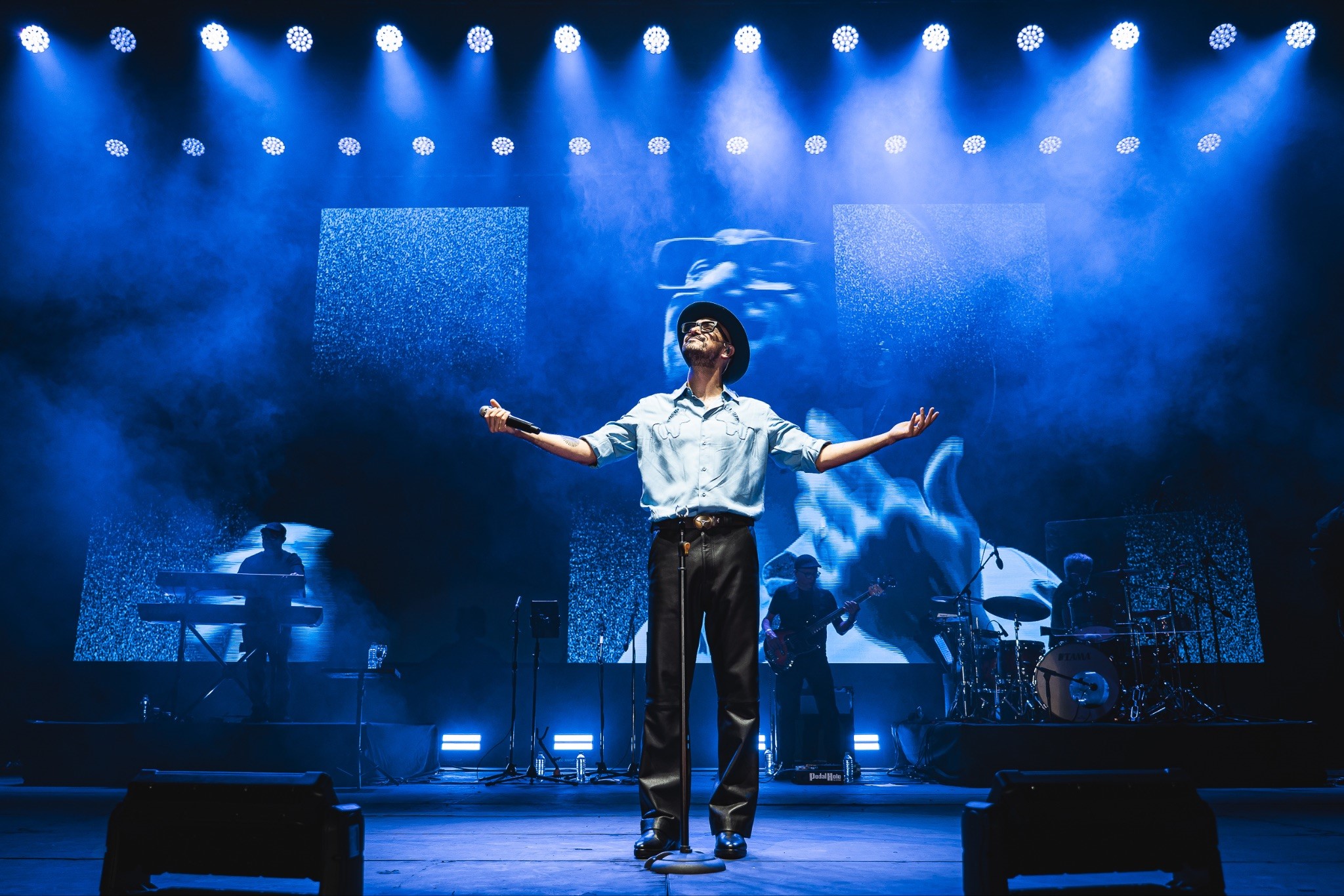 Abel Pintos hizo vibrar al Hipódromo de La Plata con un show deslumbrante 