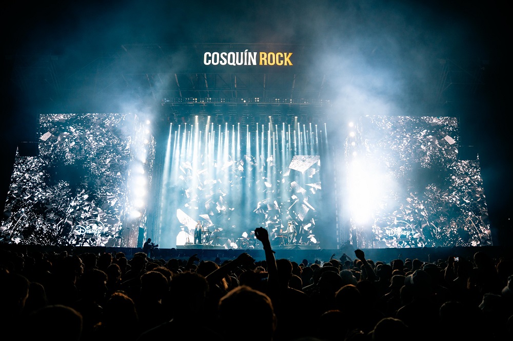 Peces Raros hizo estallar el escenario Montaña del Cosquín Rock 2025