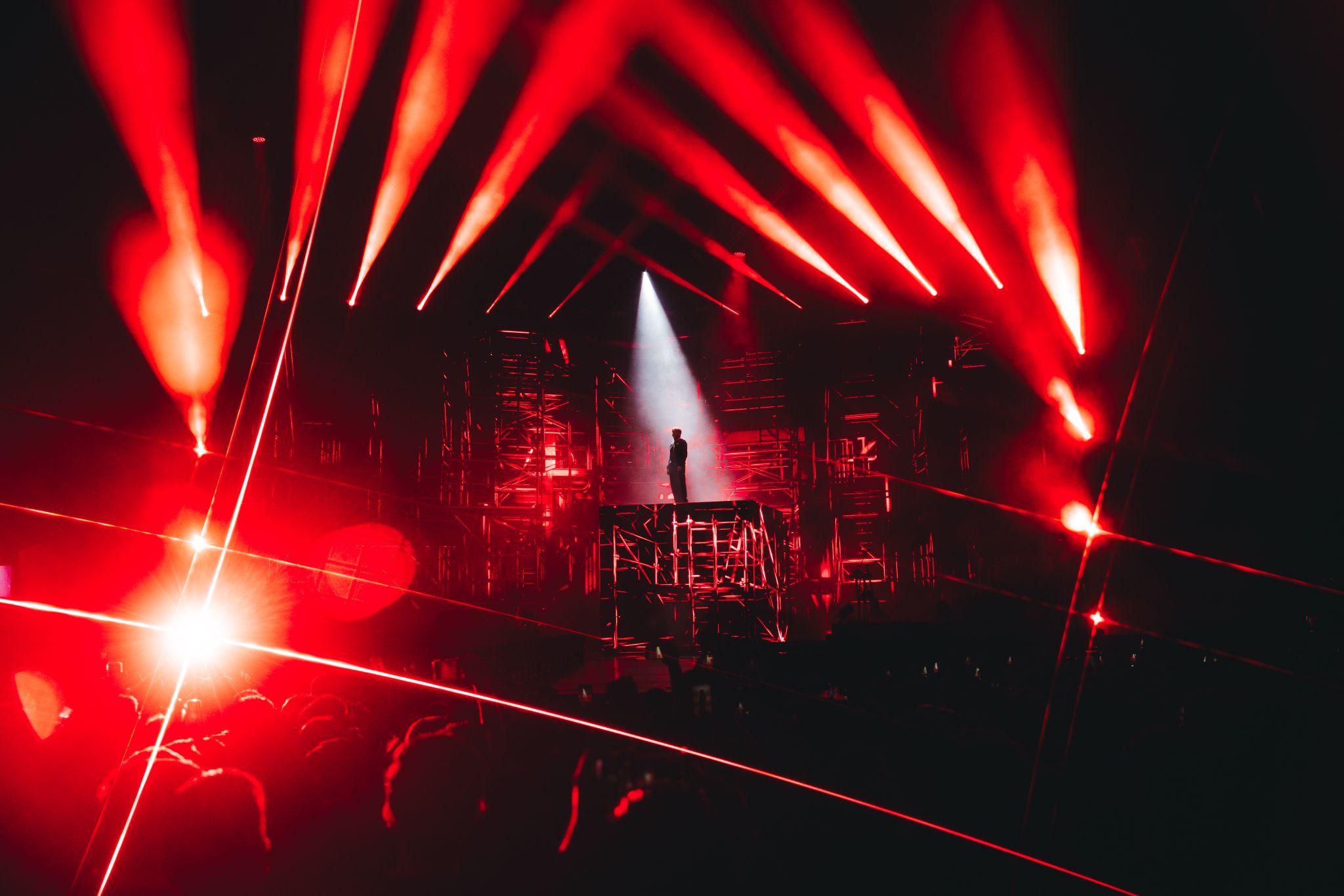 Paulo Londra comenzó la segunda parte de su gira internacional con un imponente show en Costa Rica