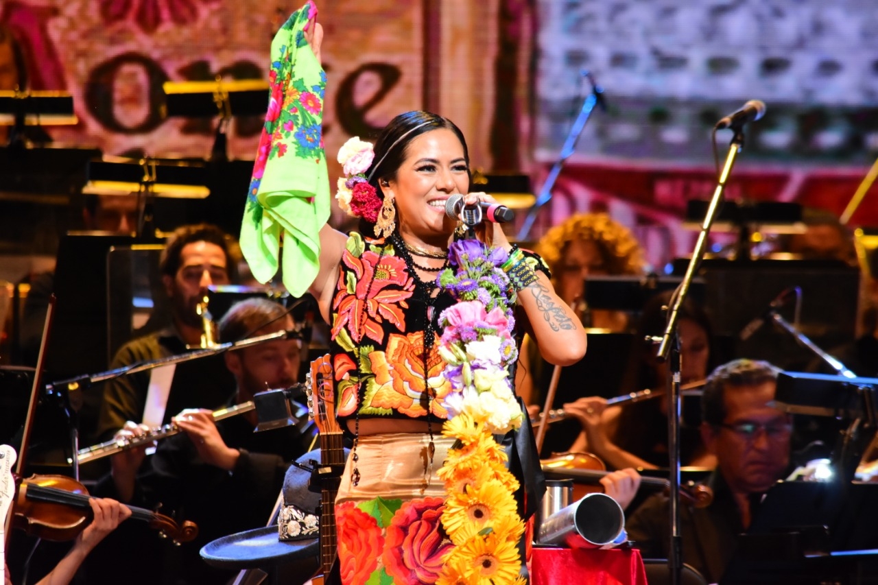 Lila Downs: La voz de México dio inicio al Festival Únicos en el Teatro Colón